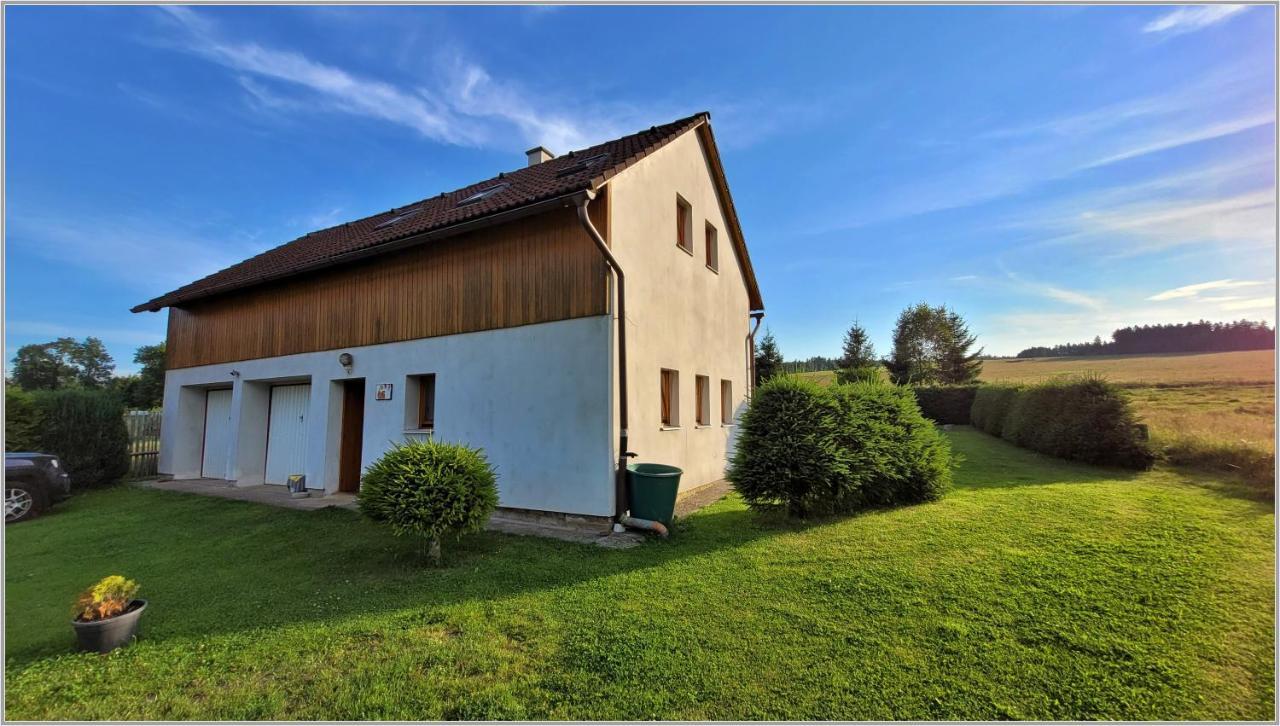 Apartmany Janovice Jivka Exterior photo
