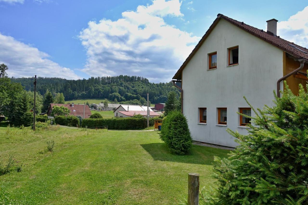 Apartmany Janovice Jivka Exterior photo